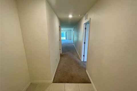 Casa en alquiler en Haines City, Florida, 4 dormitorios, 166.39 m2 № 1826517 - foto 10