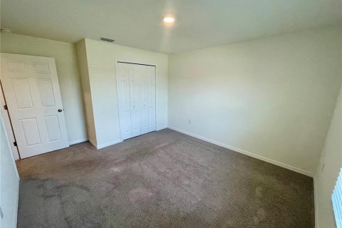 Casa en alquiler en Haines City, Florida, 4 dormitorios, 166.39 m2 № 1826517 - foto 13