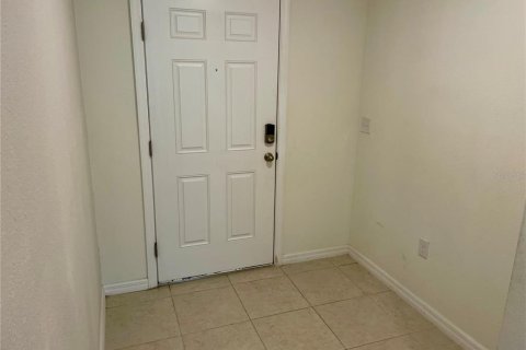 Casa en alquiler en Haines City, Florida, 4 dormitorios, 166.39 m2 № 1826517 - foto 9