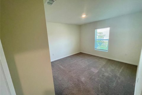 Casa en alquiler en Haines City, Florida, 4 dormitorios, 166.39 m2 № 1826517 - foto 12