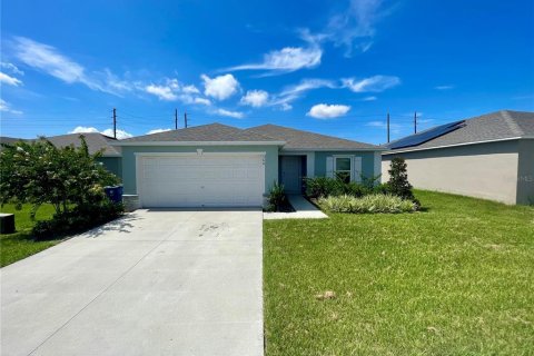 Casa en alquiler en Haines City, Florida, 4 dormitorios, 166.39 m2 № 1826517 - foto 5