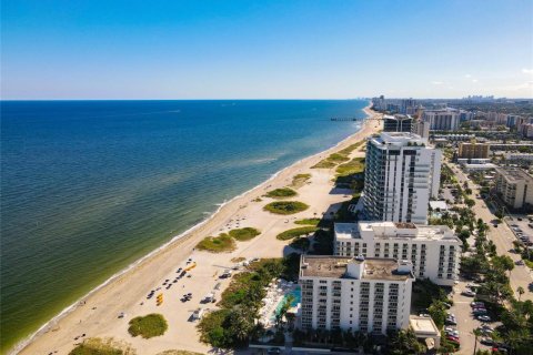 Condominio en venta en Pompano Beach, Florida, 1 dormitorio, 61.5 m2 № 2174186 - foto 2