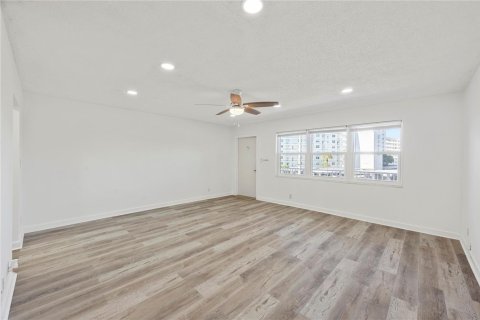 Condominio en venta en Pompano Beach, Florida, 1 dormitorio, 61.5 m2 № 2174186 - foto 25
