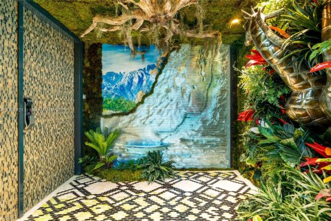 Condo in Surfside, Florida, 4 bedrooms  № 1963778 - photo 2