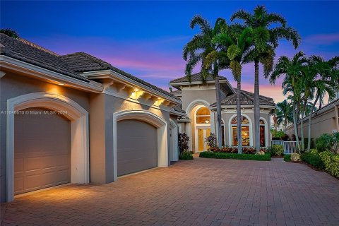 Villa ou maison à vendre à Jupiter, Floride: 4 chambres, 366.03 m2 № 1860472 - photo 10