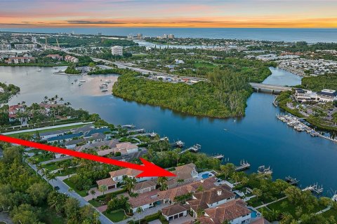 Villa ou maison à vendre à Jupiter, Floride: 4 chambres, 366.03 m2 № 1860472 - photo 3
