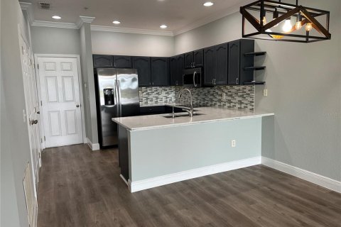 Adosado en venta en Kissimmee, Florida, 3 dormitorios, 162.49 m2 № 2157991 - foto 13
