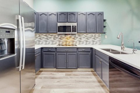 Adosado en venta en Kissimmee, Florida, 3 dormitorios, 162.49 m2 № 2157991 - foto 19