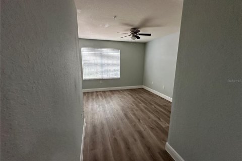 Adosado en venta en Kissimmee, Florida, 3 dormitorios, 162.49 m2 № 2157991 - foto 29