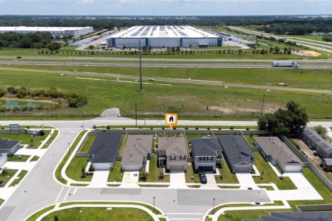 Casa en venta en Auburndale, Florida, 4 dormitorios, 183.76 m2 № 2195844 - foto 6