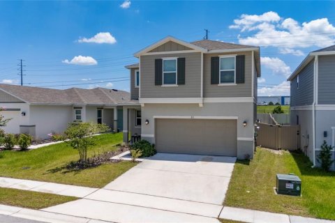 Casa en venta en Auburndale, Florida, 4 dormitorios, 183.76 m2 № 2195844 - foto 4