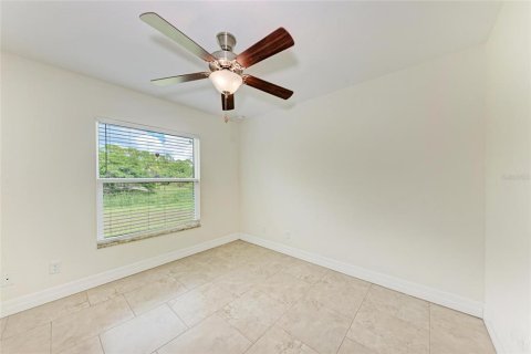 Casa en alquiler en North Port, Florida, 3 dormitorios, 132.57 m2 № 1912404 - foto 29