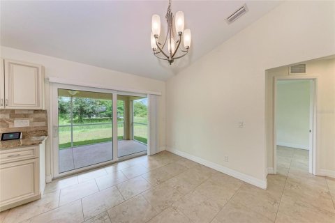 Casa en alquiler en North Port, Florida, 3 dormitorios, 132.57 m2 № 1912404 - foto 15