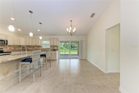 Casa en alquiler en North Port, Florida, 3 dormitorios, 132.57 m2 № 1912404 - foto 14