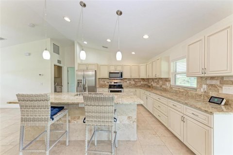 Casa en alquiler en North Port, Florida, 3 dormitorios, 132.57 m2 № 1912404 - foto 10