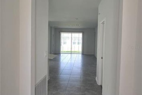 Casa en alquiler en Eagle Lake, Florida, 3 dormitorios, 200.2 m2 № 1767362 - foto 6