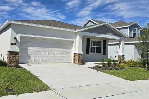 Casa en alquiler en Eagle Lake, Florida, 3 dormitorios, 200.2 m2 № 1767362 - foto 1