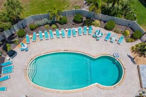 Condo in Bradenton, Florida, 1 bedroom  № 2148100 - photo 3