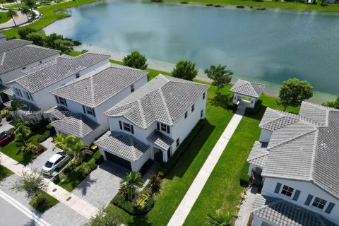 Casa en alquiler en Homestead, Florida, 3 dormitorios, 223.24 m2 № 1931950 - foto 14