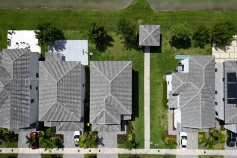 Casa en alquiler en Homestead, Florida, 3 dormitorios, 223.24 m2 № 1931950 - foto 16