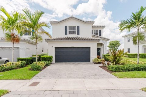 Casa en alquiler en Homestead, Florida, 3 dormitorios, 223.24 m2 № 1931950 - foto 1