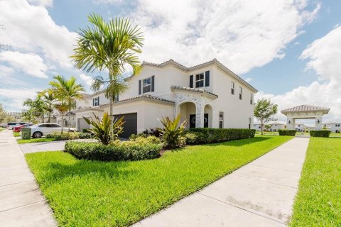 Casa en alquiler en Homestead, Florida, 3 dormitorios, 223.24 m2 № 1931950 - foto 12