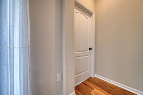 Casa en venta en Clermont, Florida, 4 dormitorios, 189.71 m2 № 2036623 - foto 29