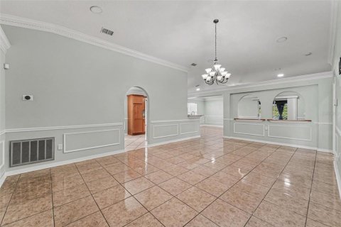 House in Apopka, Florida 3 bedrooms, 174.1 sq.m. № 2224621 - photo 6