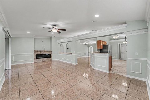 House in Apopka, Florida 3 bedrooms, 174.1 sq.m. № 2224621 - photo 8