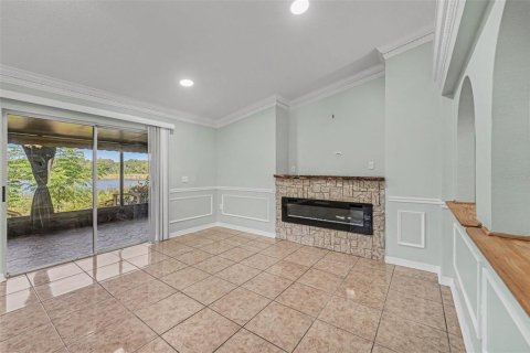 House in Apopka, Florida 3 bedrooms, 174.1 sq.m. № 2224621 - photo 10
