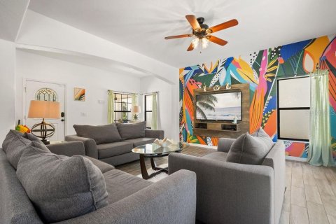 Casa en venta en Kissimmee, Florida, 4 dormitorios, 198.81 m2 № 1529885 - foto 17