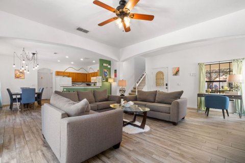 Casa en venta en Kissimmee, Florida, 4 dormitorios, 198.81 m2 № 1529885 - foto 7