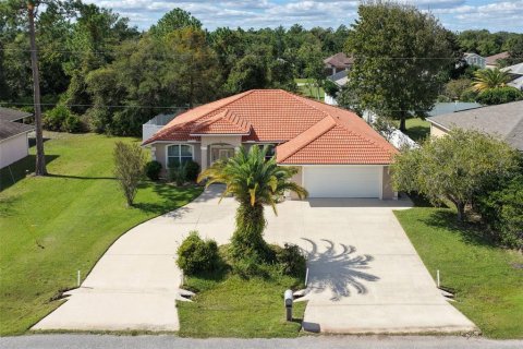 Villa ou maison à Palm Coast, Floride 3 chambres, 196.21 m2 № 2427010