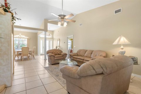 Villa ou maison à vendre à Palm Coast, Floride: 3 chambres, 196.21 m2 № 2427010 - photo 15