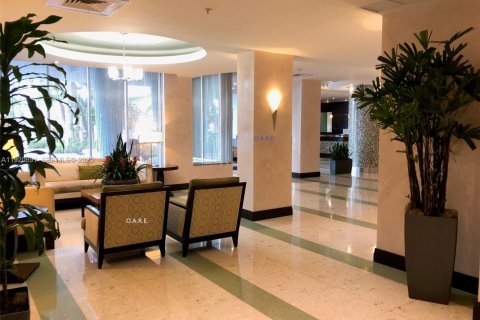 Condominio en alquiler en Hollywood, Florida, 1 dormitorio, 81.2 m2 № 1992813 - foto 25