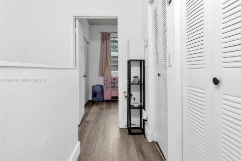 Купить таунхаус в Уэстон, Флорида 2 спальни, 90.02м2, № 2066189 - фото 28