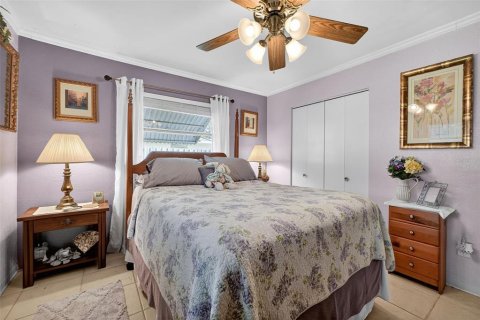 House in Daytona Beach, Florida 3 bedrooms, 127.46 sq.m. № 1914408 - photo 12