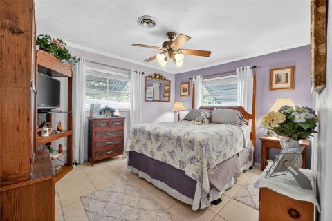 House in Daytona Beach, Florida 3 bedrooms, 127.46 sq.m. № 1914408 - photo 14