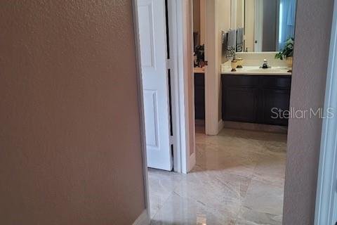 Adosado en venta en Kissimmee, Florida, 4 dormitorios, 136.57 m2 № 1656970 - foto 10