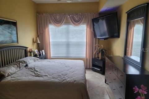 Adosado en venta en Kissimmee, Florida, 4 dormitorios, 136.57 m2 № 1656970 - foto 4