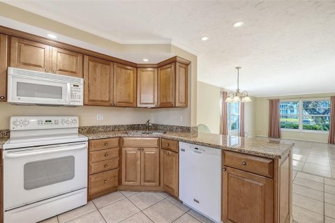 Copropriété à vendre à Longboat Key, Floride: 2 chambres, 127.83 m2 № 2405381 - photo 16