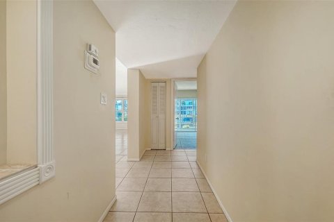 Copropriété à vendre à Longboat Key, Floride: 2 chambres, 127.83 m2 № 2405381 - photo 10
