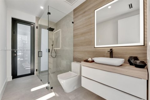 Casa en venta en Biscayne Park, Florida, 4 dormitorios № 1933654 - foto 23