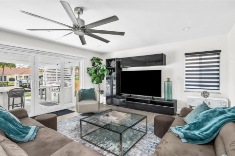 Villa ou maison à louer à Fort Lauderdale, Floride: 5 chambres, 353.96 m2 № 2179996 - photo 14