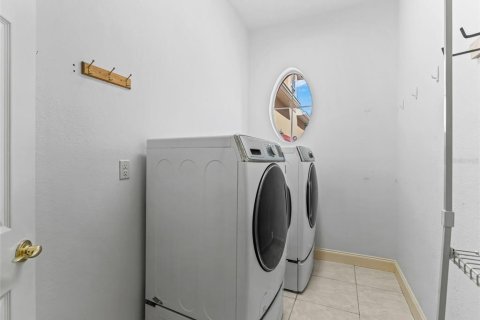 Villa ou maison à vendre à Ocala, Floride: 5 chambres, 281.4 m2 № 2428675 - photo 24