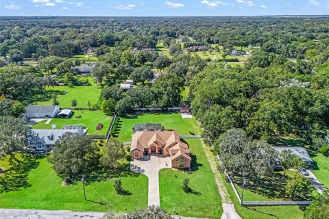 Villa ou maison à vendre à Ocala, Floride: 5 chambres, 281.4 m2 № 2428675 - photo 2