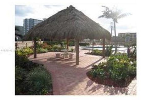 Copropriété à vendre à Pompano Beach, Floride: 1 chambre, 82.68 m2 № 2374173 - photo 22