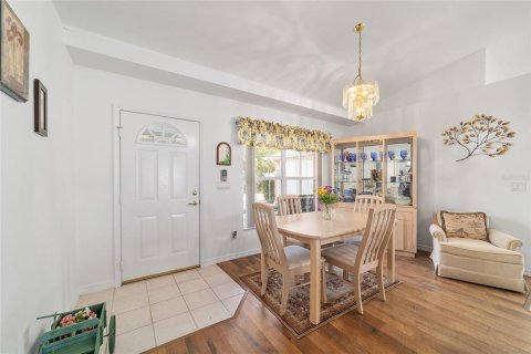 House in Summerfield, Florida 3 bedrooms, 156.82 sq.m. № 1762321 - photo 27