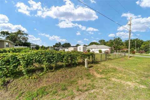 House in Summerfield, Florida 3 bedrooms, 156.82 sq.m. № 1762321 - photo 19