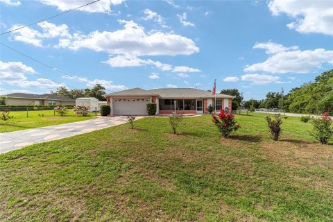 House in Summerfield, Florida 3 bedrooms, 156.82 sq.m. № 1762321 - photo 17